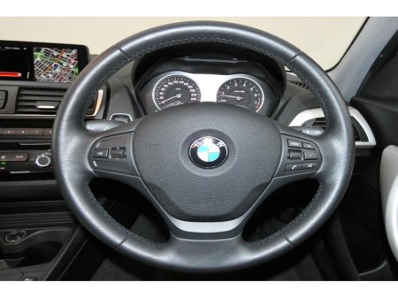 2016 BMW 1 Series - thumbnail 14