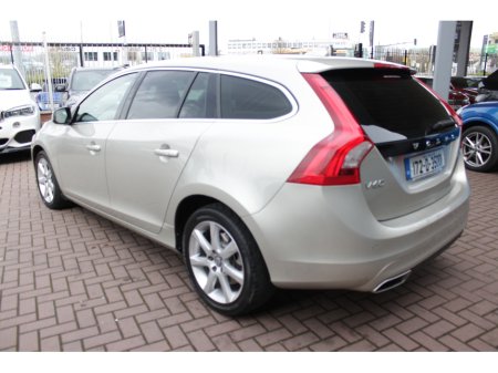 2017 Volvo V60 - thumbnail 6