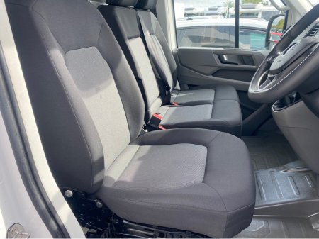 2021 Volkswagen Crafter 2.0 TDI CR35 STARTLINE LUTONBOX & TAIL LIFT ( 211 REG ) €22,600