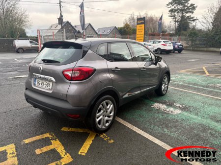 2016 Renault Captur INTENSE 1.5 DCI 90 EU6M 4DR €9,500 thumbnail