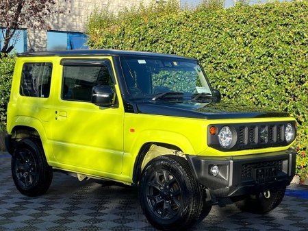 2022 Suzuki Jimny 660cc AUTO AWD // VERY LOW MILEAGE // KINETIC YELLOW PAINT // HEATED SEATS €26,950