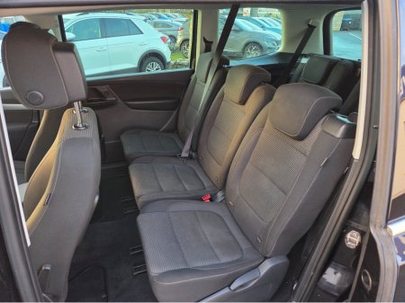 2017 Volkswagen Sharan TDI SE BLUEMOTION 150PS 5DR 2.0 7SEATS €19,950 thumbnail