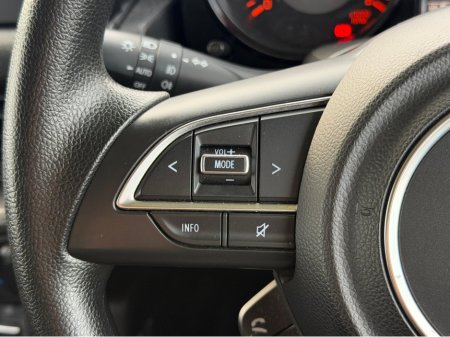 2022 Suzuki Jimny - thumbnail 25