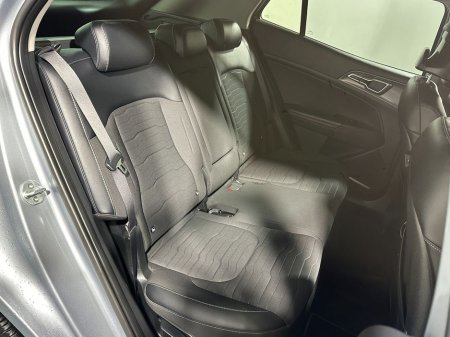 2024 Kia Sportage - thumbnail 11