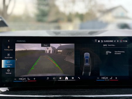 2024 BMW X5 xDrive45e M Sport €87,990 thumbnail