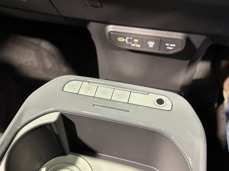 2026 Kia EV5 - thumbnail 23