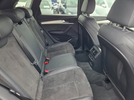 2019 Audi Q5 2.0tdi S Line 40 QT 190PS 5D A €31,950 thumbnail