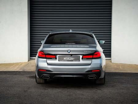 2023 BMW 5 Series - thumbnail 5
