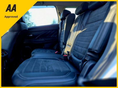 2020 Mitsubishi Outlander PHEV+4WD+AUTO €26,995 thumbnail