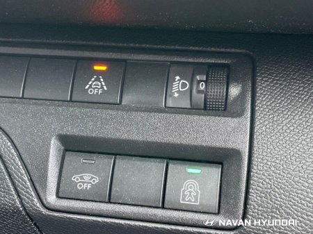 2024 Peugeot 5008 1.5 BlueHDi 130bhp Allure Auto €40,850 thumbnail