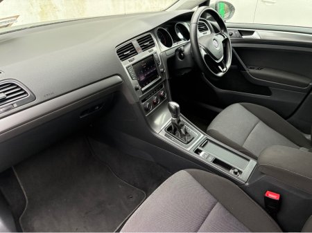 2016 Volkswagen Golf - thumbnail 21