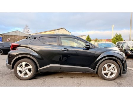 2019 Toyota C-HR 1.8 HYBRID LUNA €21,499 thumbnail
