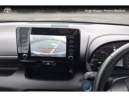 2023 Toyota Yaris HYBRID LUNA,RIDICOUSLY LOW MILEAGE! €23,995 thumbnail