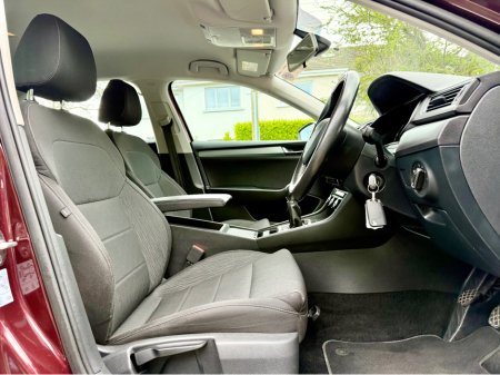 2016 Skoda Superb - thumbnail 15