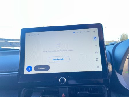 2025 Toyota Yaris Cross - thumbnail 12