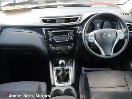 2015 Nissan Qashqai 1.5 DSL SV // NCT 3/27 €8,950