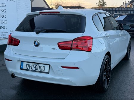 2017 BMW 1 Series - view 4