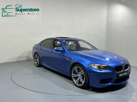 2013 BMW M5 V8 4.4
