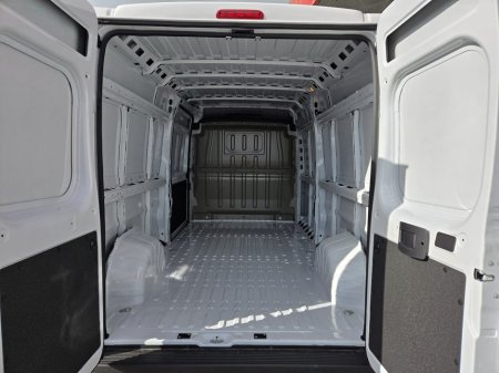 2025 Opel Movano  €27,750 thumbnail