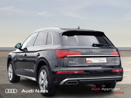 2022 Audi Q5 50 Tfsi E Quattro S-Line €44,950