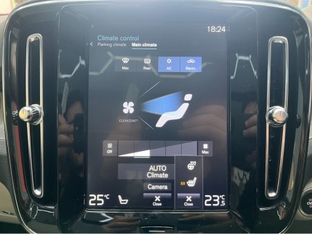 2020 Volvo XC40 - thumbnail 26