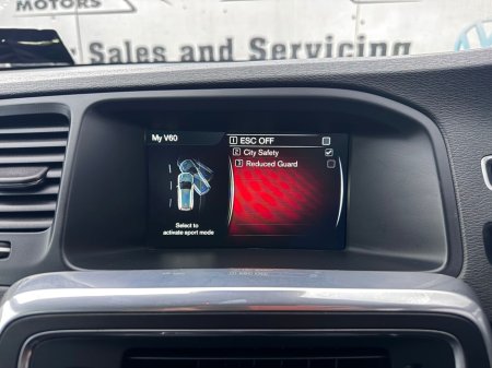 2016 Volvo V60 - thumbnail 25