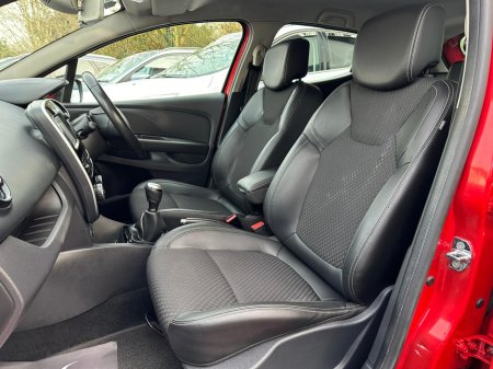 2019 Renault Clio - thumbnail 19