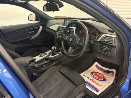 2015 BMW 3 Series - thumbnail 8