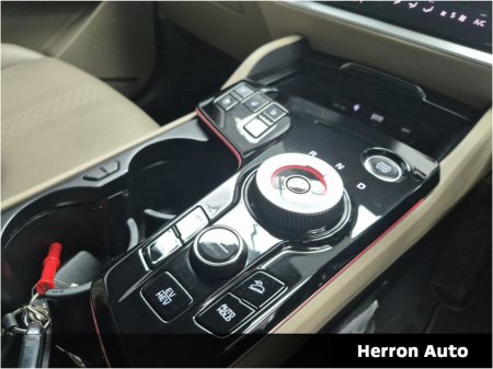 2023 Kia Sportage - thumbnail 10