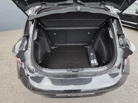 2025 Toyota Corolla 1.8 Hybrid Luna H/B 5dr €30,949 thumbnail