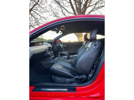 2017 Ford Mustang FASTBACK 5.0L V8 6SPEED 2DR €49,995 thumbnail