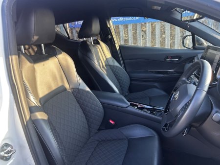 2020 Toyota C-HR - thumbnail 11