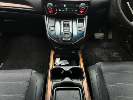 2021 Honda CR-V €32950 2021 HONDA CR-V HEV EX 2.0 AUTOMATIC / CRUISE CONTROL / REVERSE CAMERA / ELECTRIC MEMORY & HEATED SEATS / PADDLE SHIFTERS €32,950 thumbnail