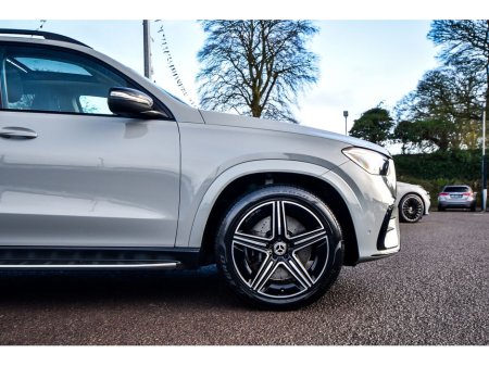 2024 Mercedes-Benz GLE Class 350de AMG 4Matic Pan Roof €98,850 thumbnail