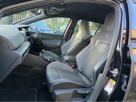 2024 Volkswagen Golf - thumbnail 25