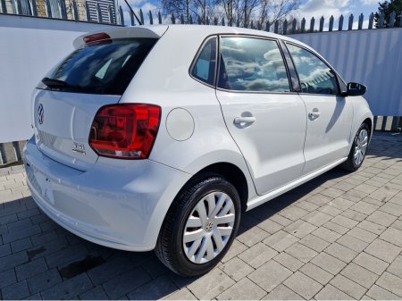 2013 Volkswagen Polo - thumbnail 11