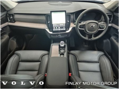 2026 Volvo XC90 - thumbnail 2