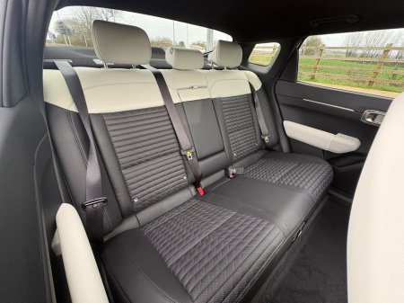 2026 Kia EV4 - thumbnail 18