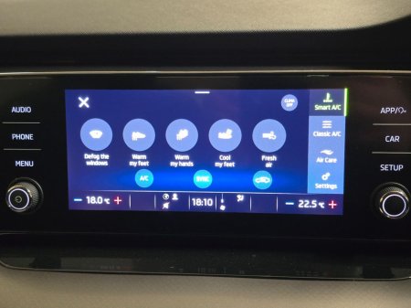 2024 Skoda Octavia 2.0 TDi Ambition 5DR H/B €29,750 thumbnail