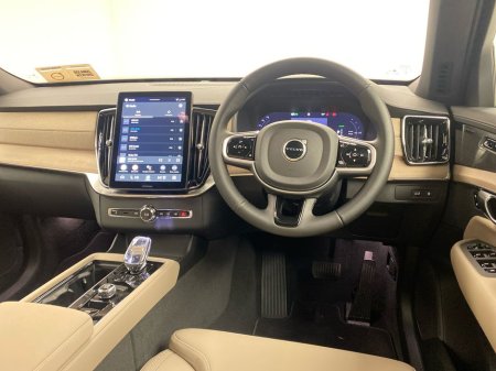 2026 Volvo XC90 - thumbnail 23