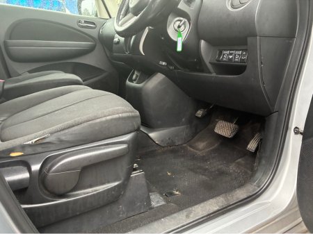 2008 Mazda Premacy Biante DBA-CCEFW 5DR AUTO €2,950 thumbnail