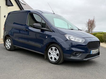 2023 Ford Transit Courier - thumbnail 19