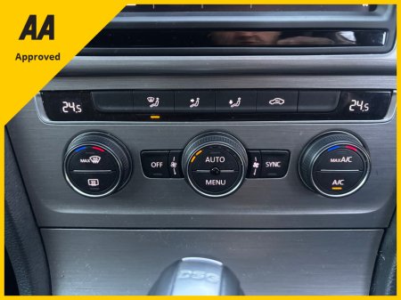 2015 Volkswagen Golf 1.2TSI 5DR AUTO HIGHLINE SPEC FULL OF EXTRAS €12,950 thumbnail