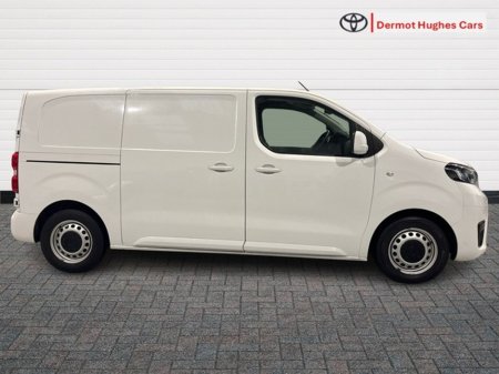 2023 Toyota Proace - photo 3