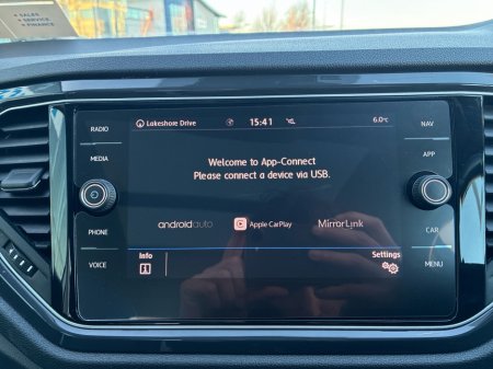 2019 Volkswagen T-Roc SPORT 1.0 TSI MANUAL 6SPEED FWD 115HP 5DR €19,950 thumbnail