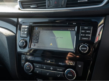 2018 Nissan Qashqai - thumbnail 24