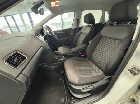 2016 Volkswagen Polo - thumbnail 8