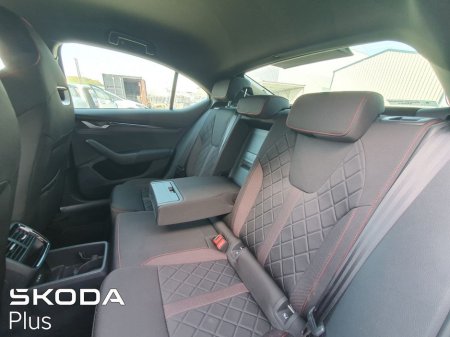 2025 Skoda Octavia - photo 6