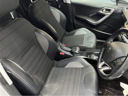 2018 Peugeot 2008 €15950 2018 PEUGEOT 2008 ALLURE 1.2 AUTOMATIC / CRUISE CONTROL / PARKING AID AND MORE €15,950 thumbnail