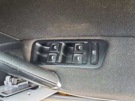 2015 Volkswagen Golf 1.6 TDI Match €8,950 thumbnail